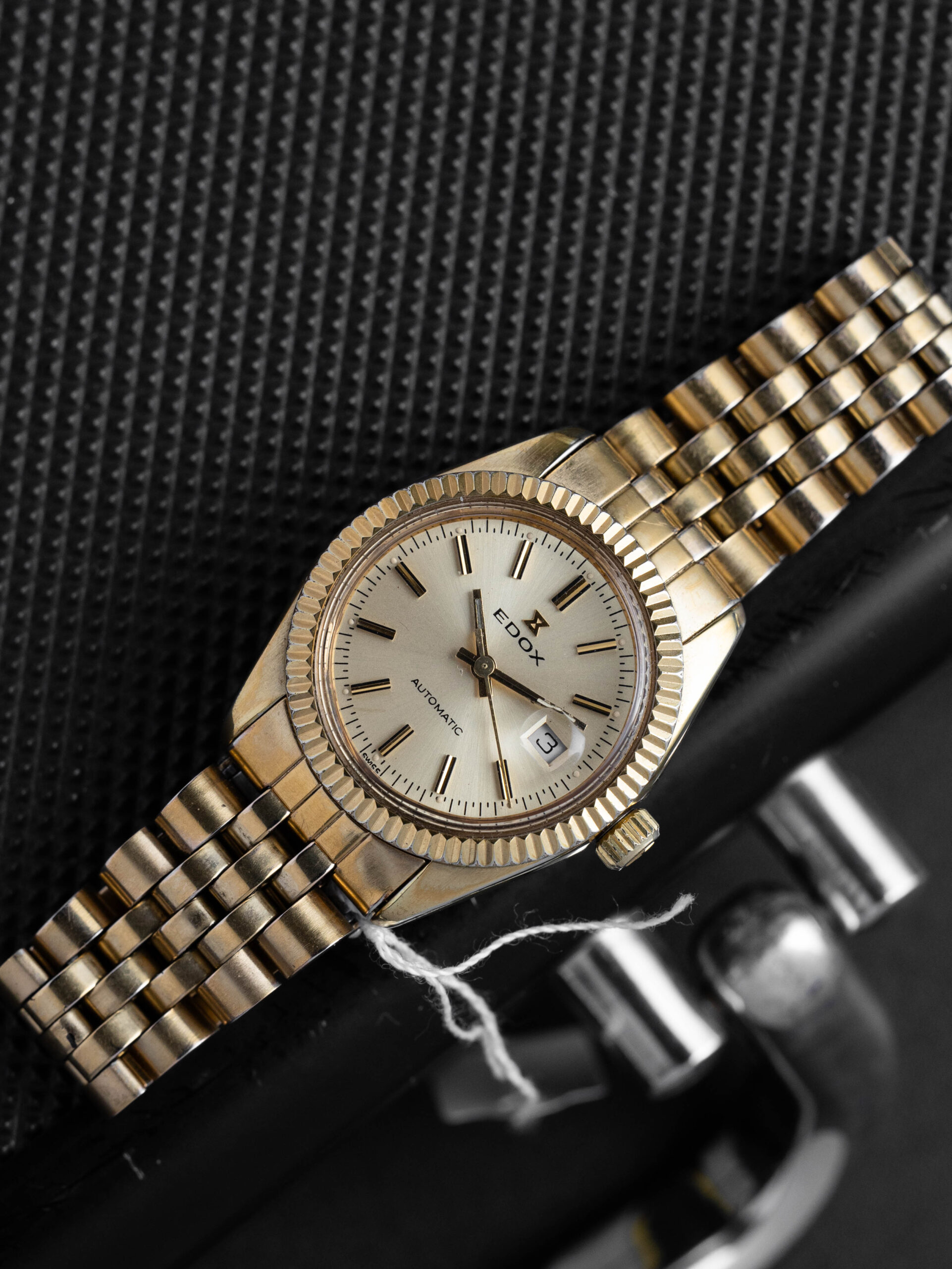 edox 8028 10 automatic date gold plated watch edox 8028 10 automatic date gold plated watch