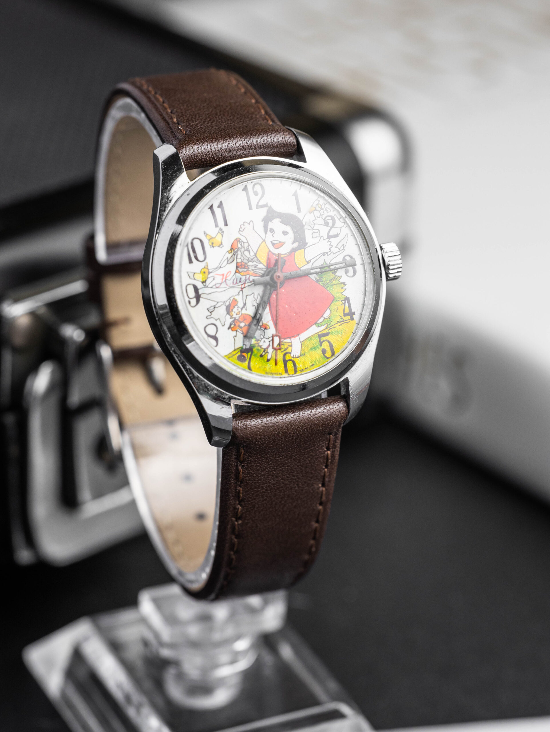 vintage character dial swiss movt manual wind watch vintage character dial swiss movt manual wind watch