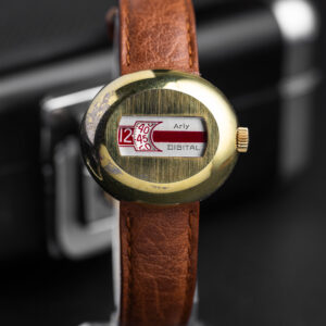 arly digital jump hour vintage mechanical watch