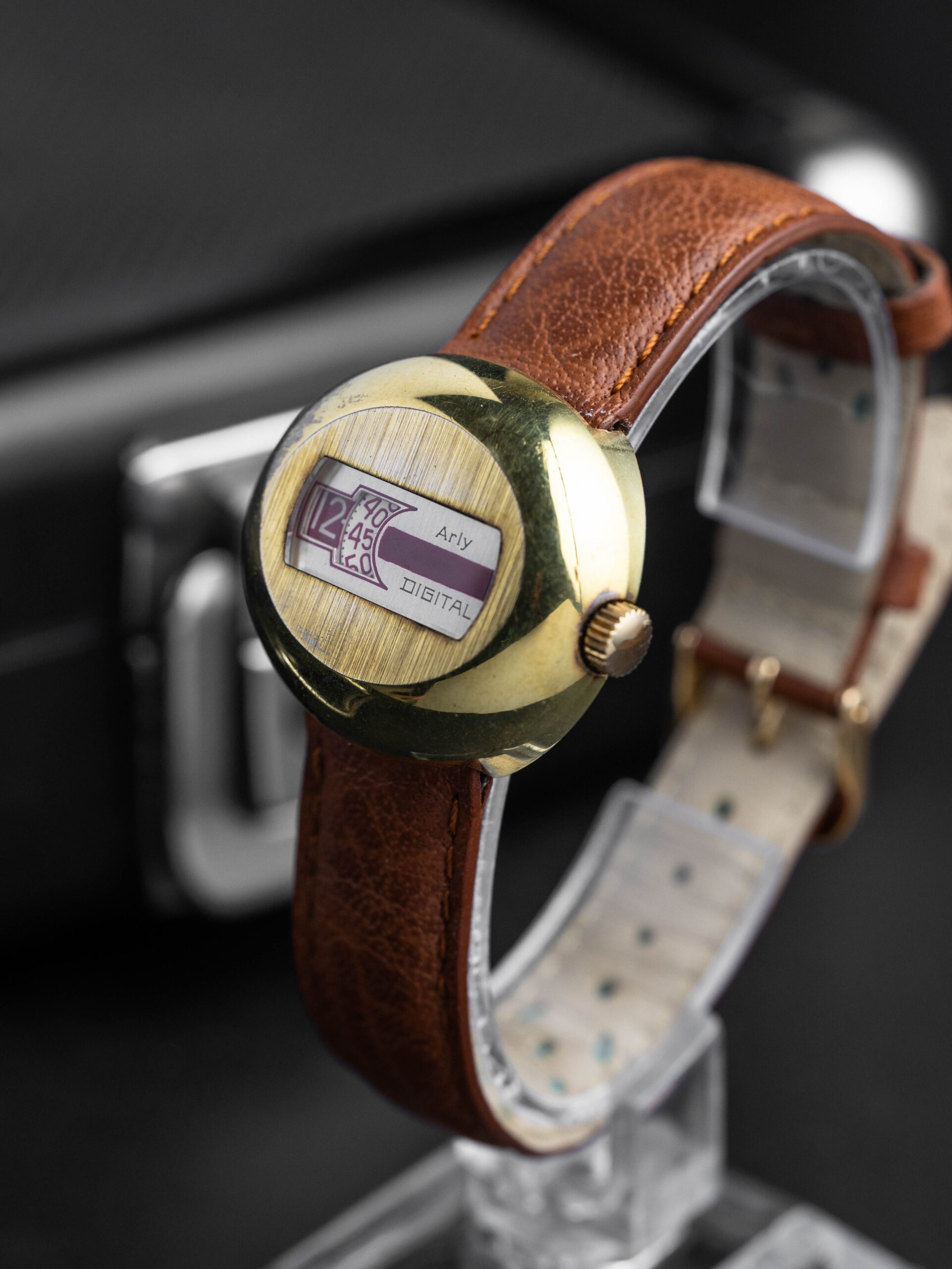 arly digital jump hour vintage mechanical watch arly digital jump hour vintage mechanical watch