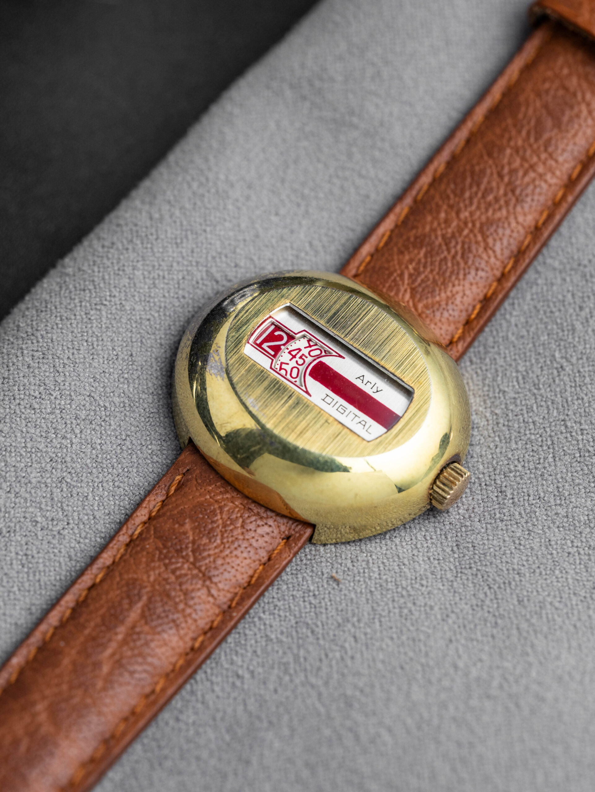 arly digital jump hour vintage mechanical watch arly digital jump hour vintage mechanical watch