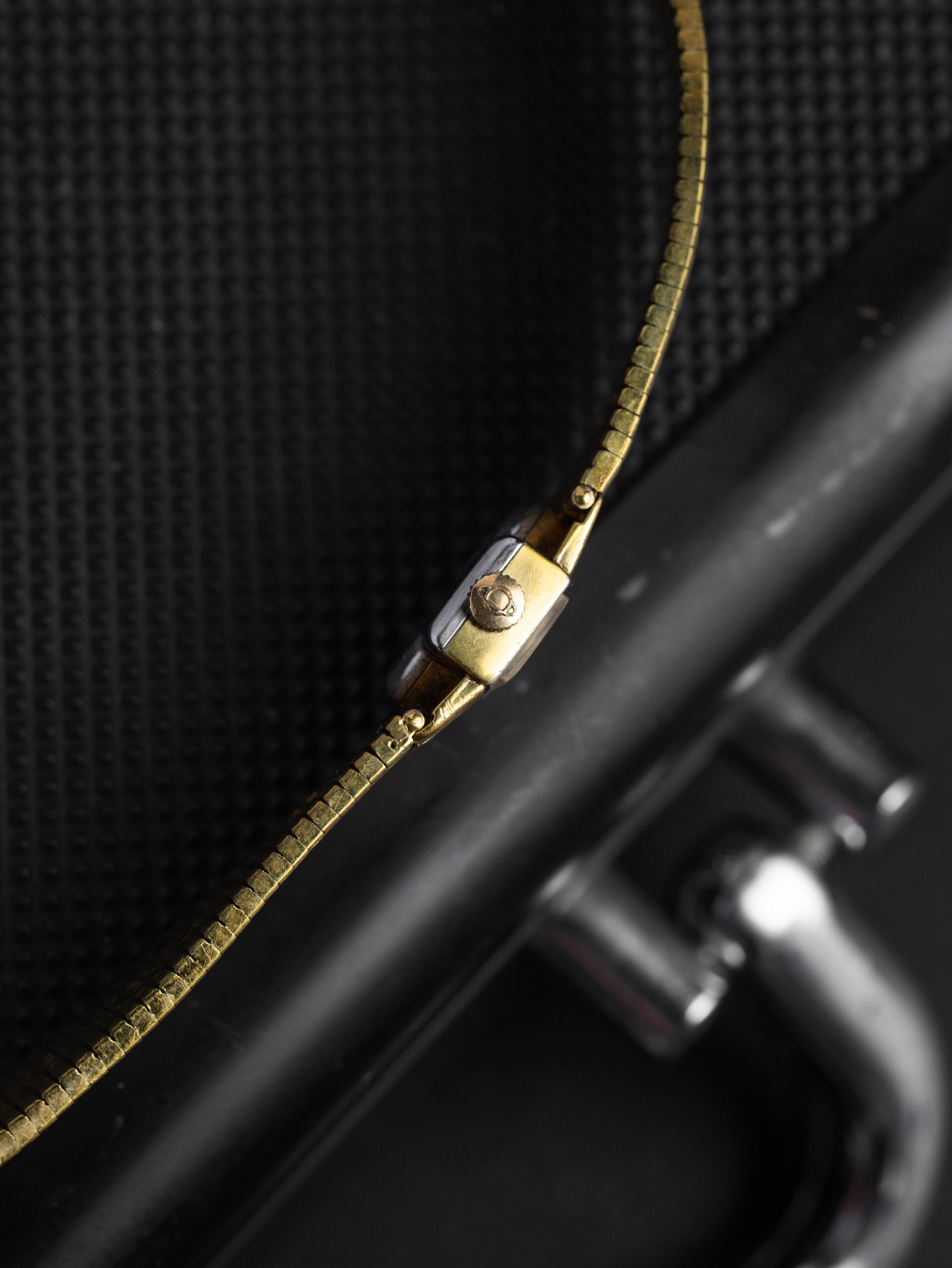 enicar cocktail gold plated textured enicar cocktail gold plated textured