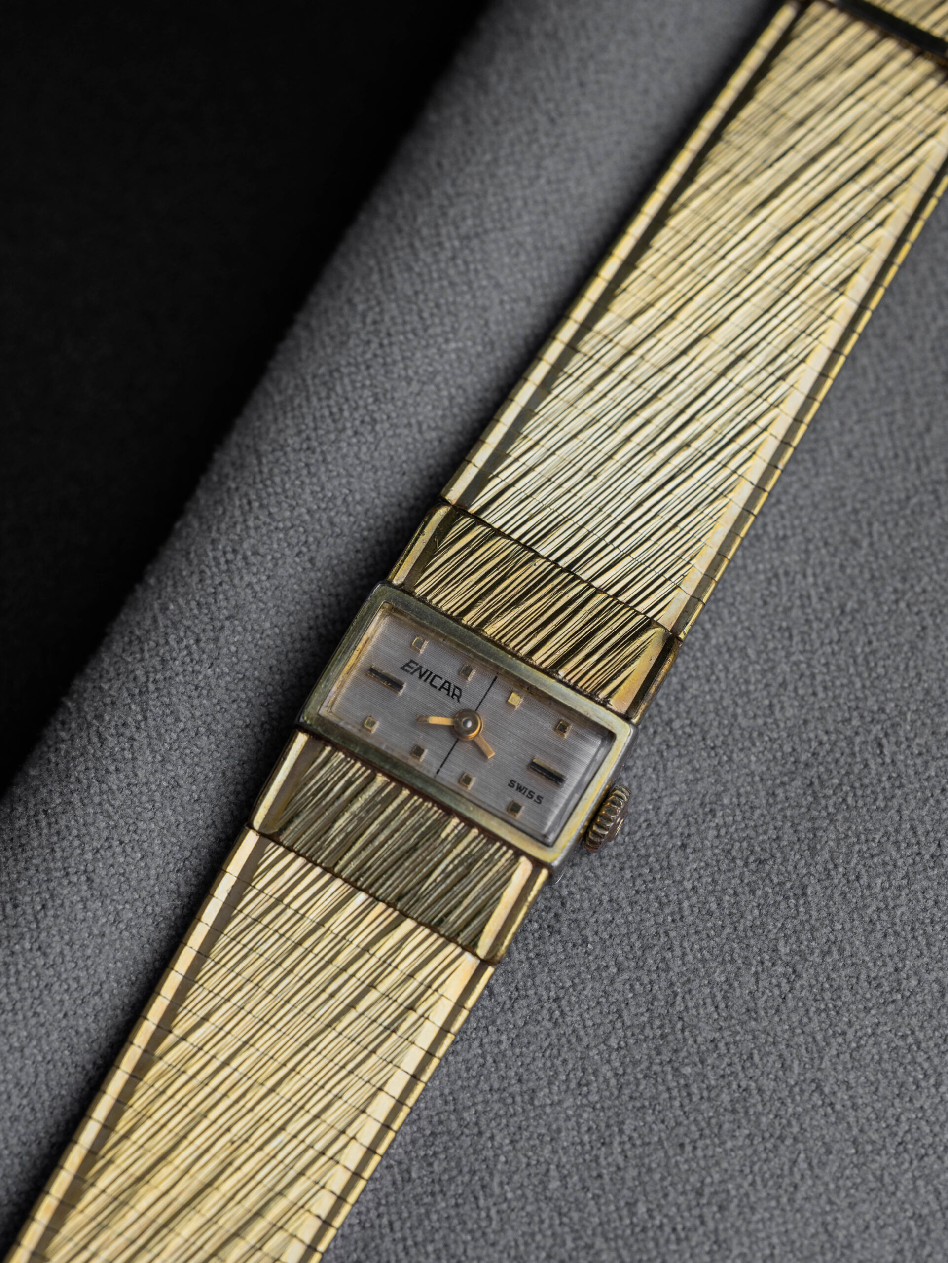 enicar cocktail gold plated textured enicar cocktail gold plated textured