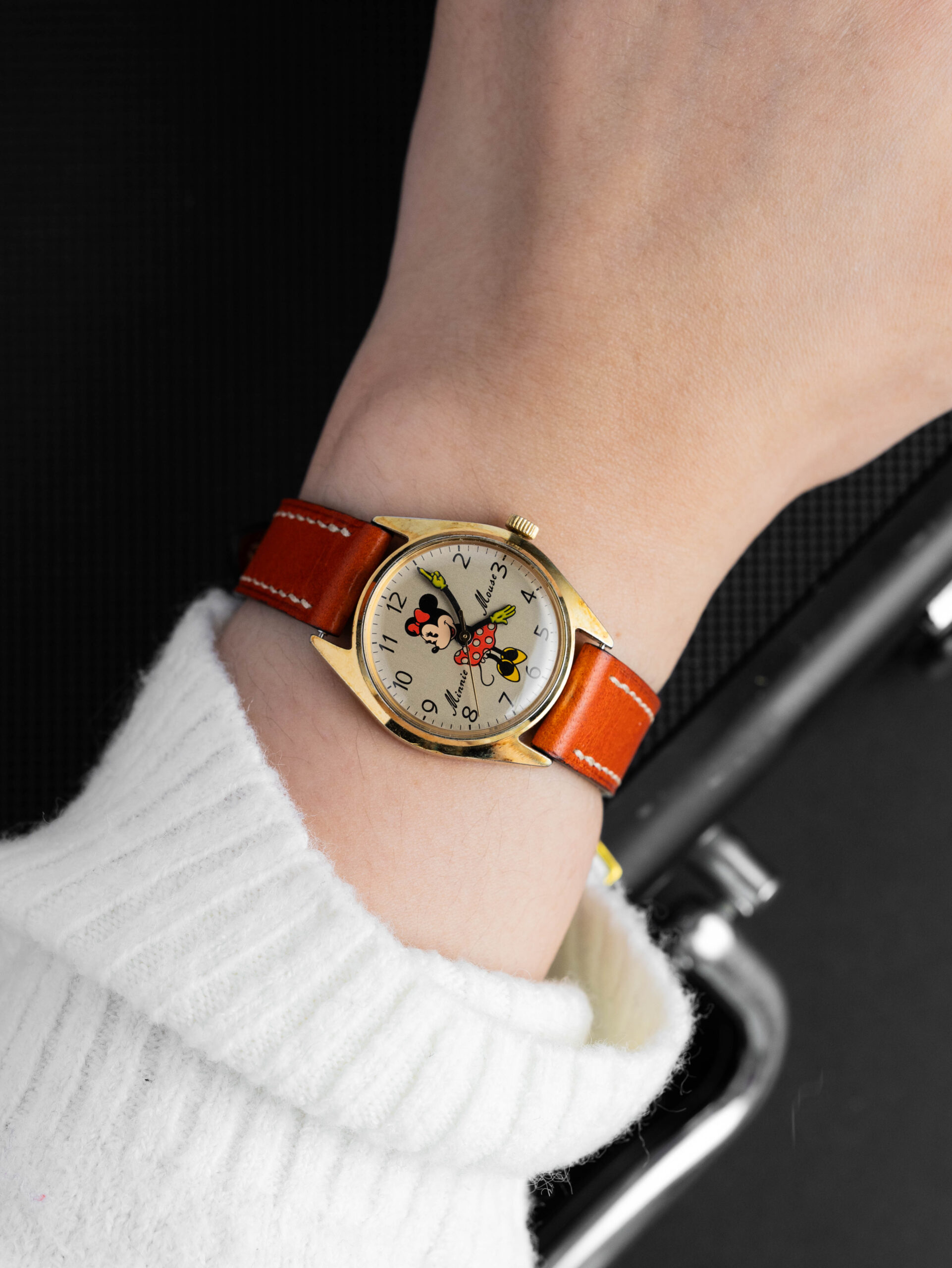 minnie mouse manual wind character watch minnie mouse manual wind character watch