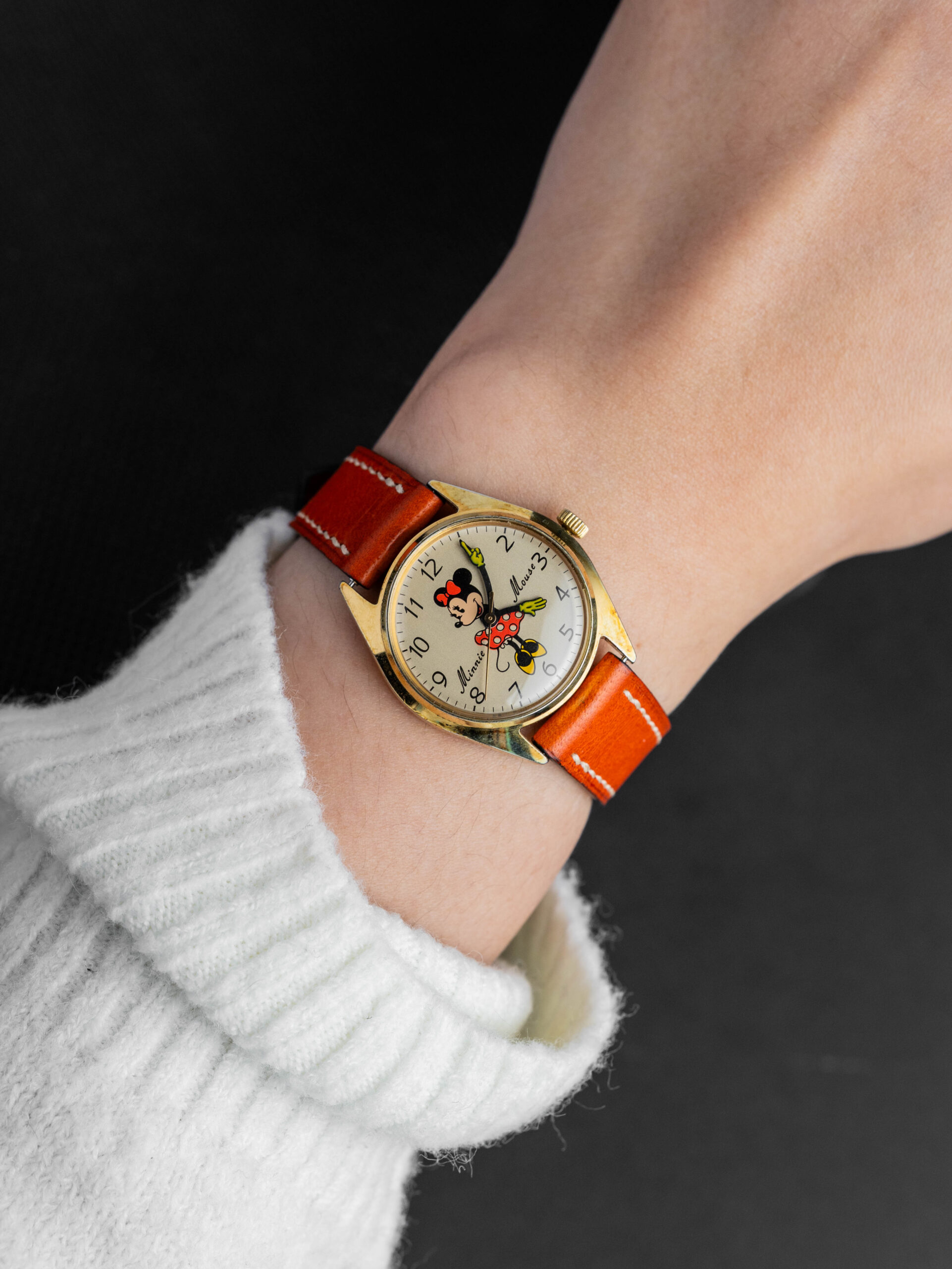 minnie mouse manual wind character watch minnie mouse manual wind character watch
