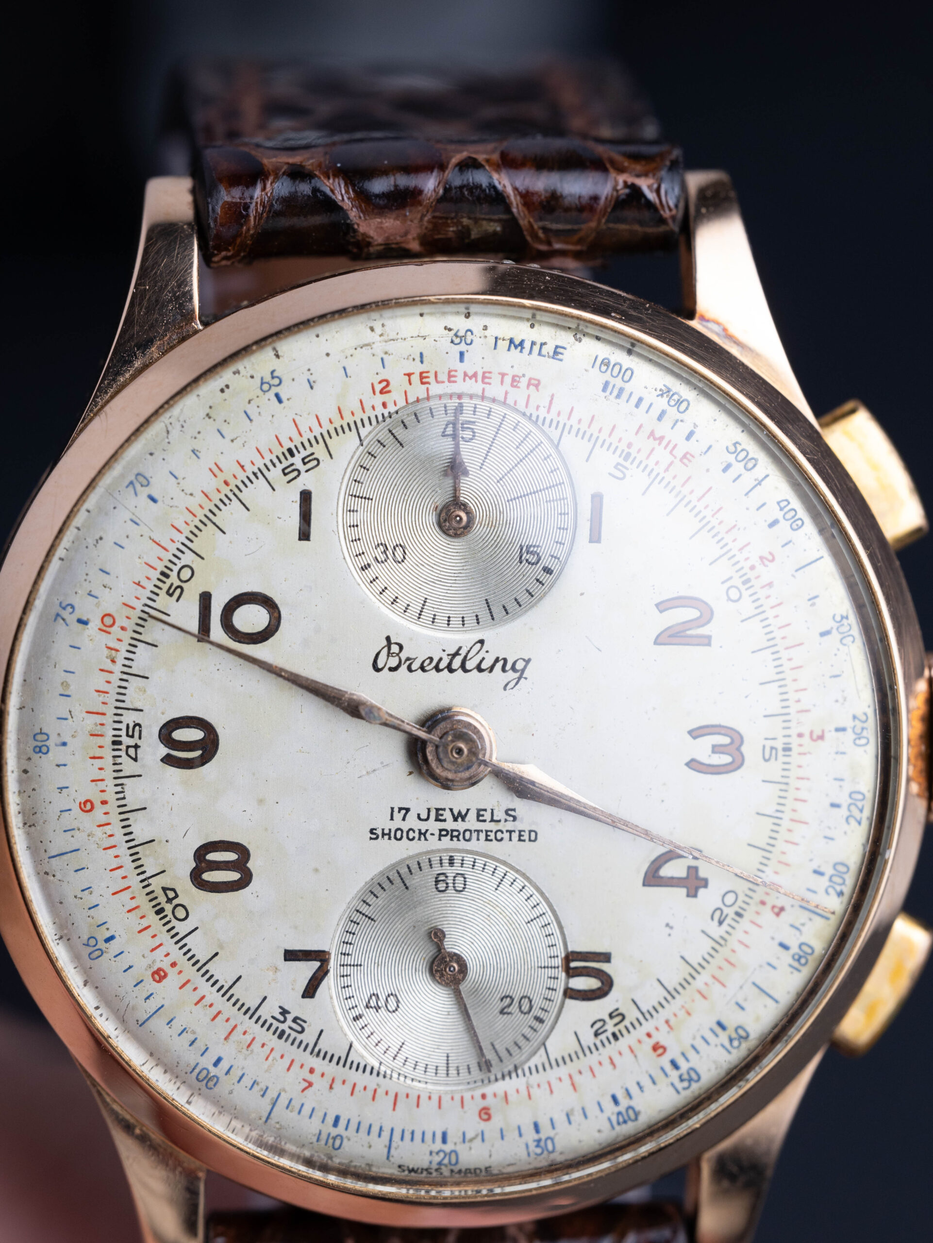 breitling vintage chronograph ref. 171 18k rose gold breitling vintage chronograph ref. 171 18k rose gold