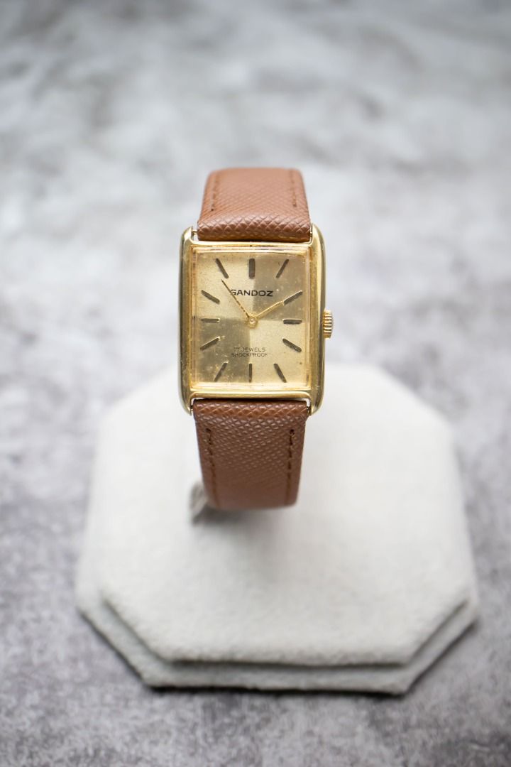 vintage sandoz manual wind tank type watch
